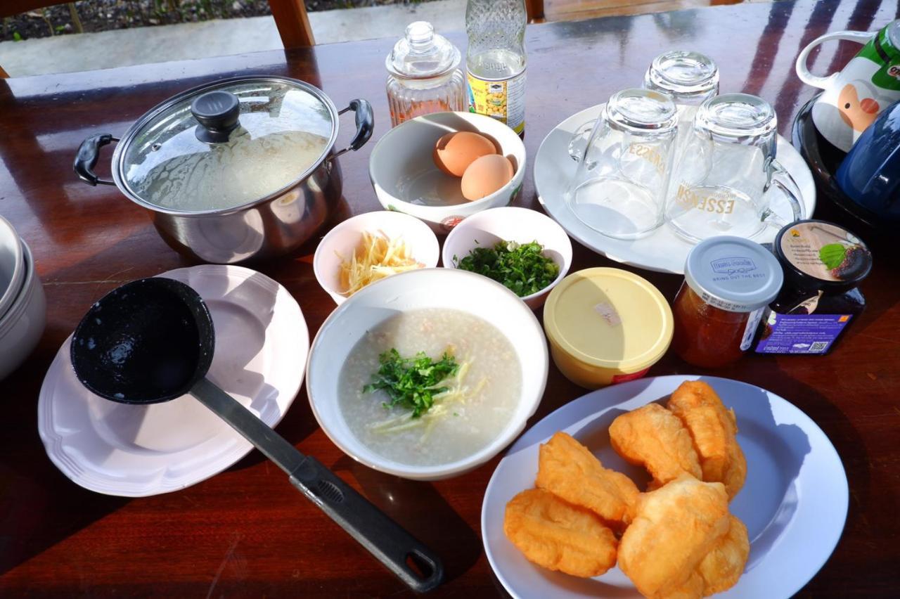 Baantia Chomtawan Bed & Breakfast สุราษฎร์ธานี ภายนอก รูปภาพ