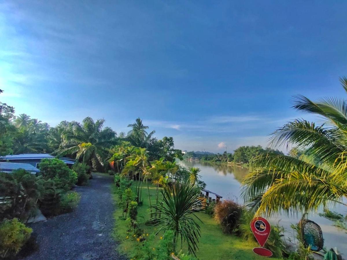 Baantia Chomtawan Bed & Breakfast สุราษฎร์ธานี ภายนอก รูปภาพ